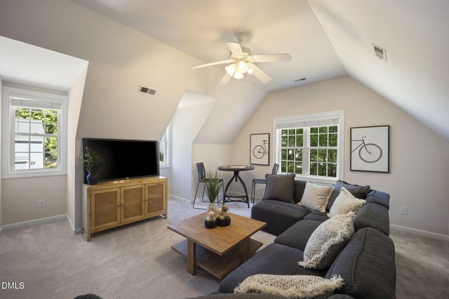 809 Town Side Drive, Apex, NC 27502