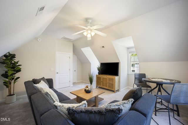 809 Town Side Drive, Apex, NC 27502