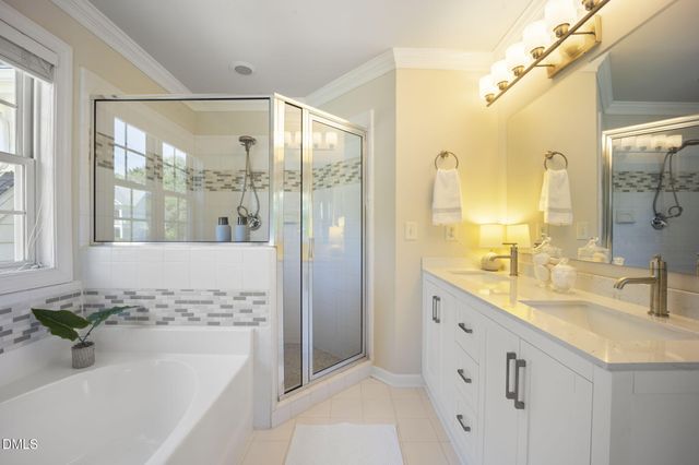 809 Town Side Drive, Apex, NC 27502