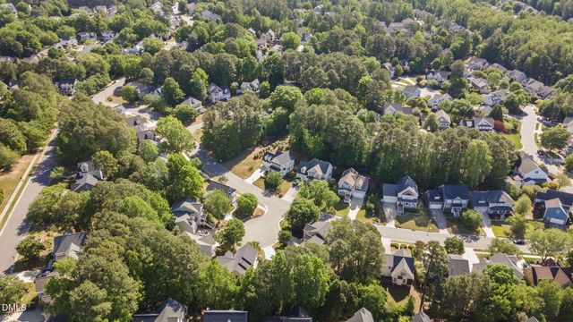 809 Town Side Drive, Apex, NC 27502