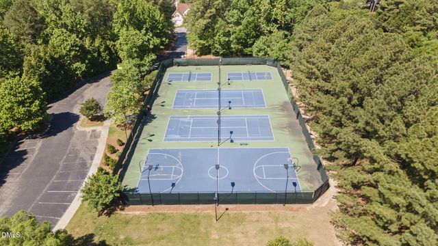 809 Town Side Drive, Apex, NC 27502