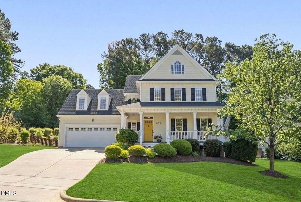 809 Town Side Drive, Apex, NC 27502