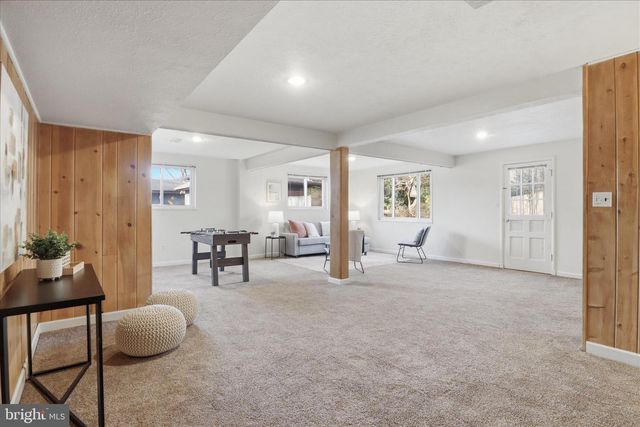 10014 CEDAR LN, Kensington, MD 20895