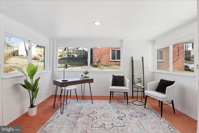 10014 CEDAR LN, Kensington, MD 20895