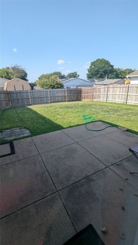 5012 Wagner Circle, The Colony, TX 75056