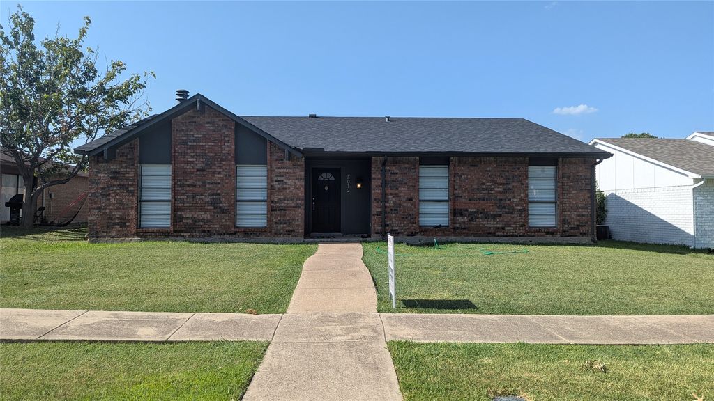 5012 Wagner Circle, The Colony, TX 75056