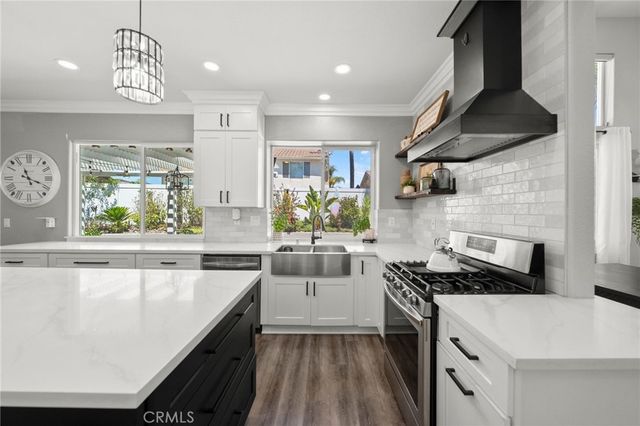 24361 Corte Sanino, Murrieta, CA 92562