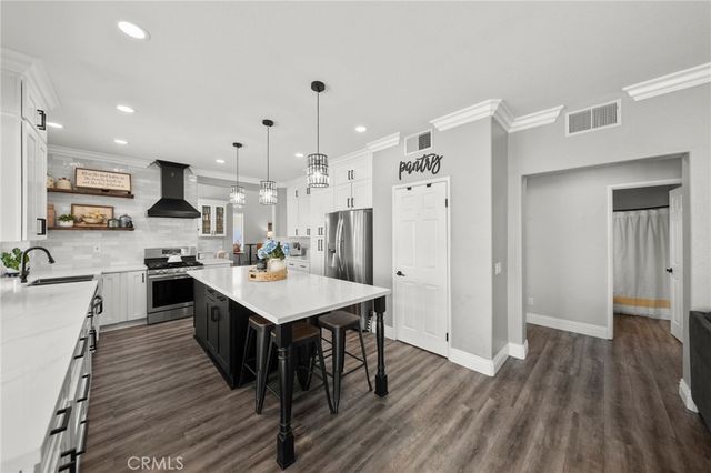 24361 Corte Sanino, Murrieta, CA 92562