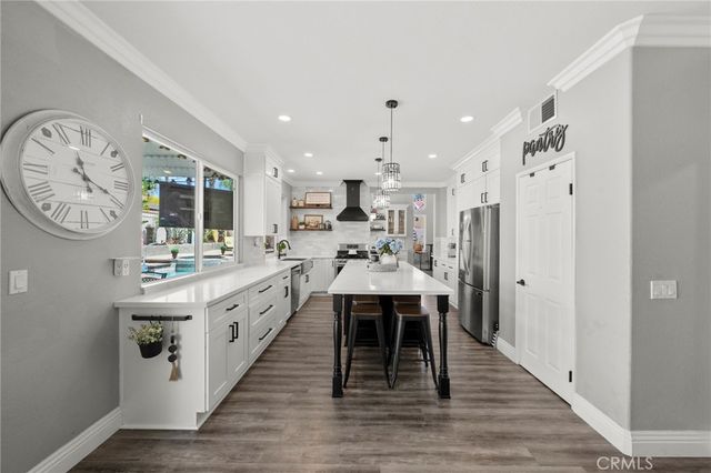 24361 Corte Sanino, Murrieta, CA 92562