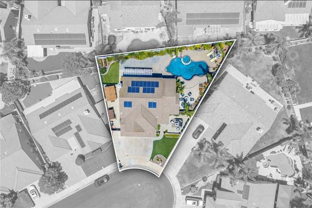 24361 Corte Sanino, Murrieta, CA 92562