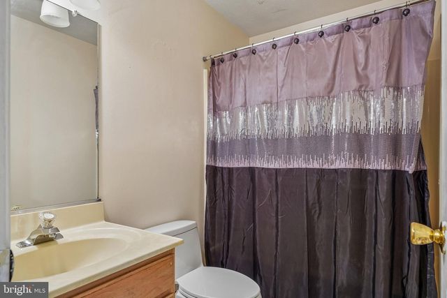 7039 HEATHER DR, Bryans Road, MD 20616