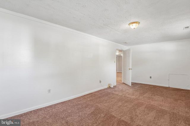 7039 HEATHER DR, Bryans Road, MD 20616