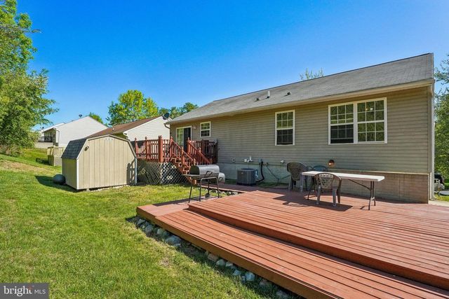 7039 HEATHER DR, Bryans Road, MD 20616