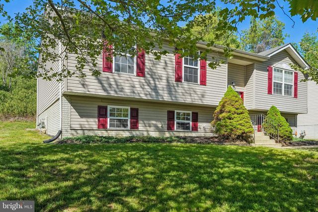 7039 HEATHER DR, Bryans Road, MD 20616