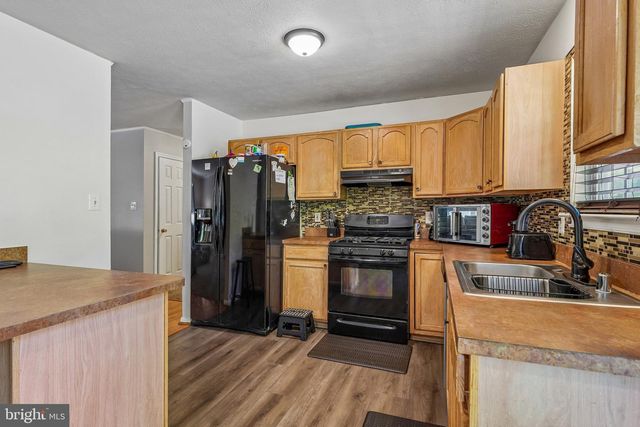 7039 HEATHER DR, Bryans Road, MD 20616