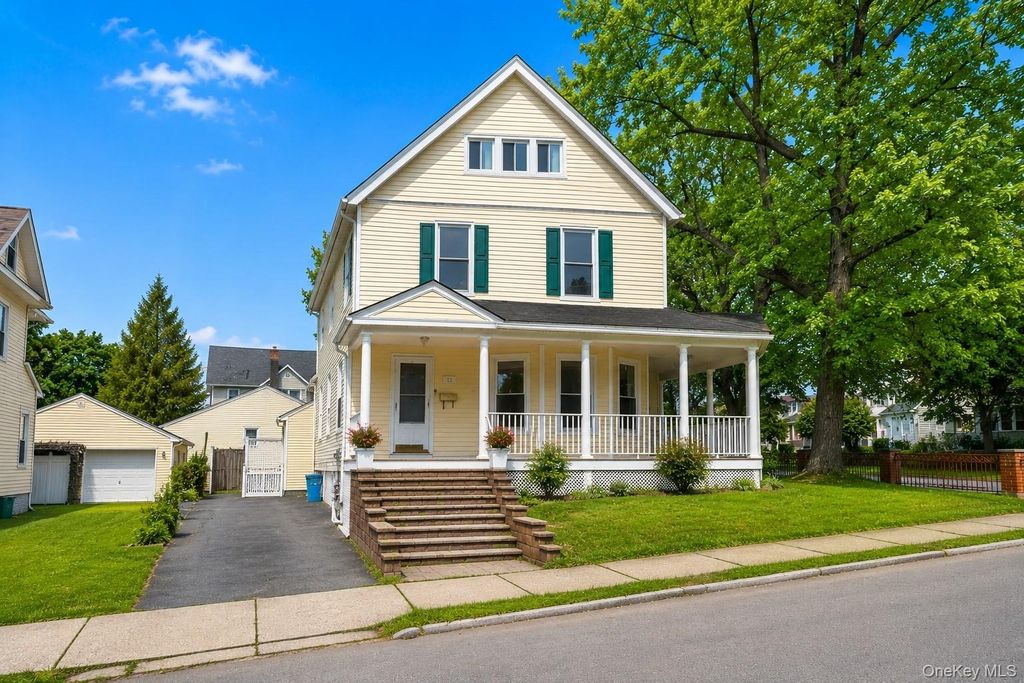 21 Albert Street, Middletown, NY 10940