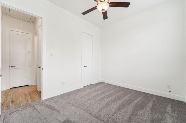 25932 N Outrider Banks, Montgomery, TX 77316