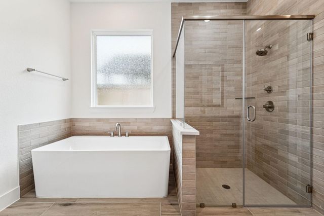 25932 N Outrider Banks, Montgomery, TX 77316