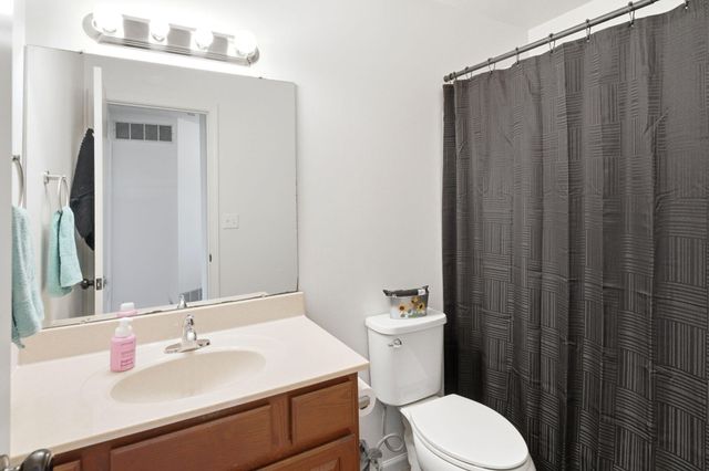 2801 W BROADWAY UNIT R2, Columbia, MO 65203