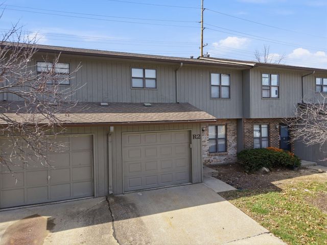 2801 W BROADWAY UNIT R2, Columbia, MO 65203