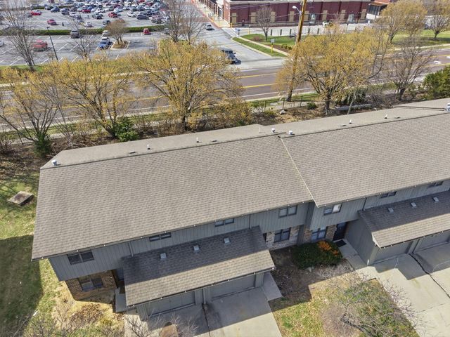 2801 W BROADWAY UNIT R2, Columbia, MO 65203