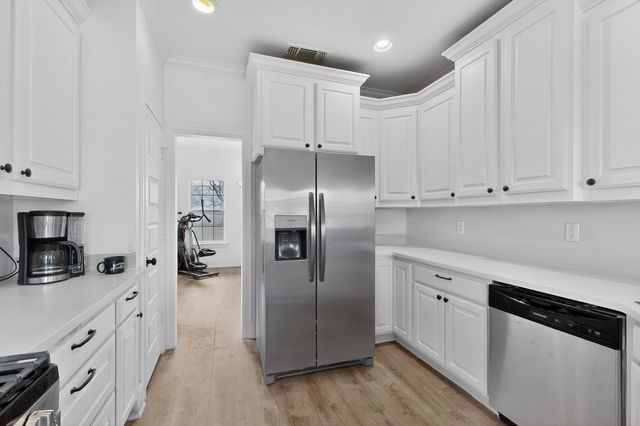 400 Vz County Road 4211, Ben Wheeler, TX 75754