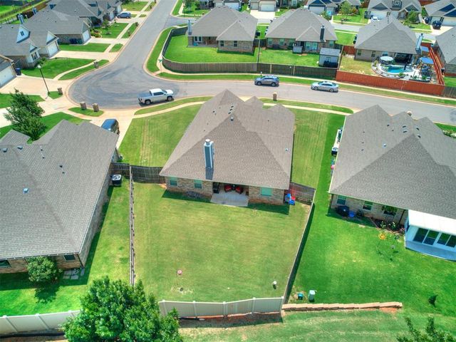 3317 NW 187th Street, Edmond, OK 73012