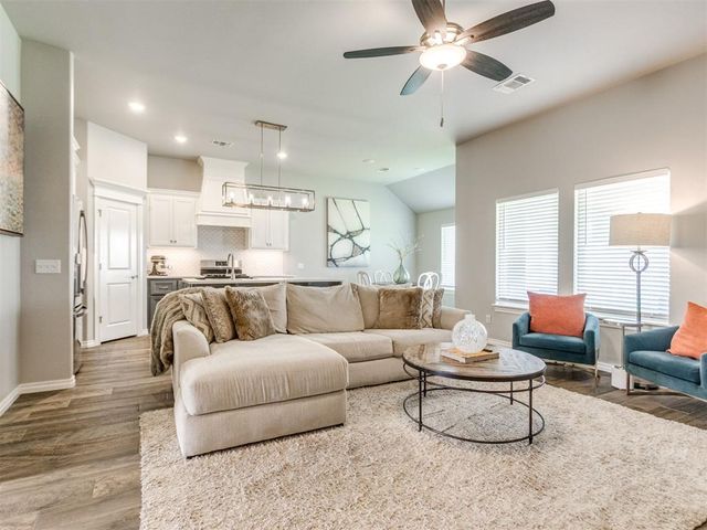 3317 NW 187th Street, Edmond, OK 73012