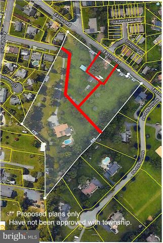 1501 DETWEILER AVE, Hellertown, PA 18055