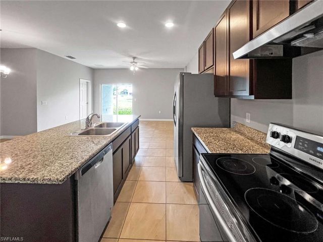 1320 SW Trafalgar PKWY, Cape Coral, FL 33991