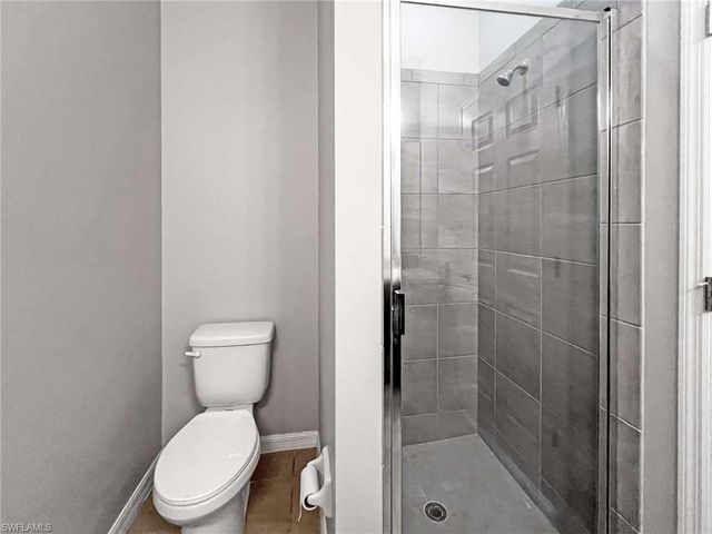 1320 SW Trafalgar PKWY, Cape Coral, FL 33991