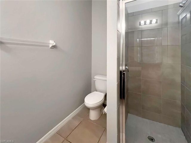 1320 SW Trafalgar PKWY, Cape Coral, FL 33991