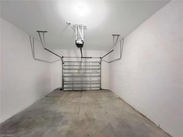 1320 SW Trafalgar PKWY, Cape Coral, FL 33991