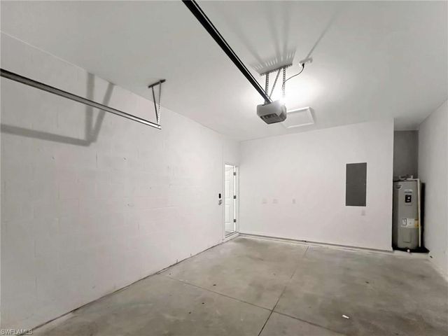 1320 SW Trafalgar PKWY, Cape Coral, FL 33991