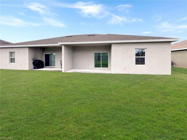 1320 SW Trafalgar PKWY, Cape Coral, FL 33991