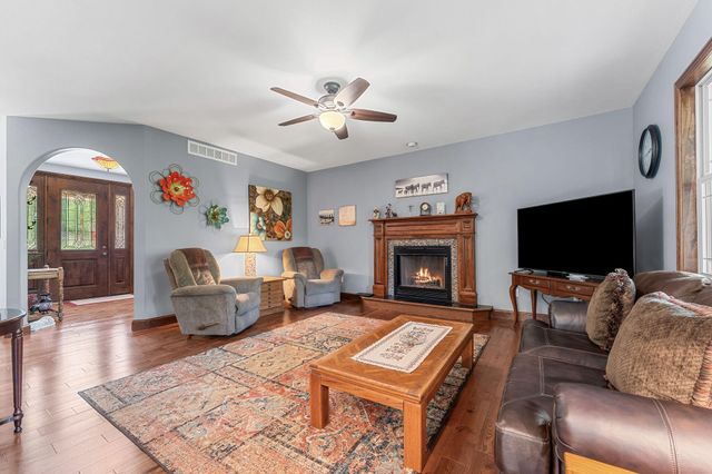 625 Little Aunts Creek Road, Kimberling City, MO 65686