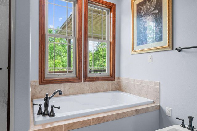 625 Little Aunts Creek Road, Kimberling City, MO 65686