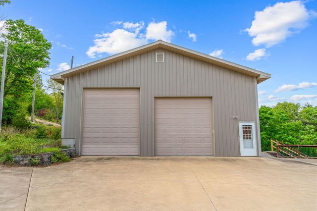 625 Little Aunts Creek Road, Kimberling City, MO 65686