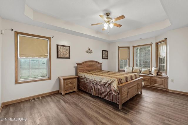 9440 Morgan Co Hwy, Sunbright, TN 37872