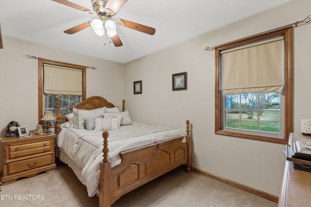9440 Morgan Co Hwy, Sunbright, TN 37872