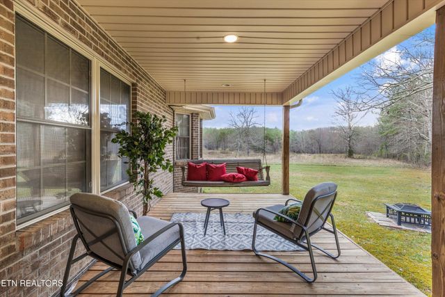 9440 Morgan Co Hwy, Sunbright, TN 37872