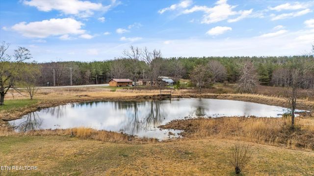 9440 Morgan Co Hwy, Sunbright, TN 37872