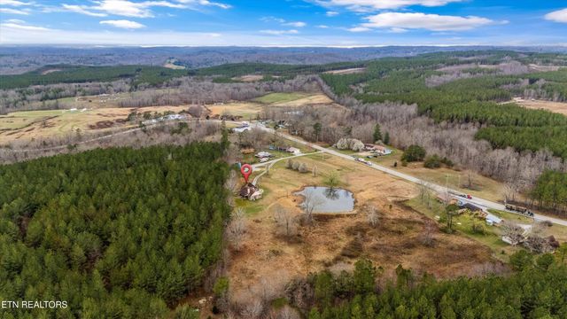 9440 Morgan Co Hwy, Sunbright, TN 37872