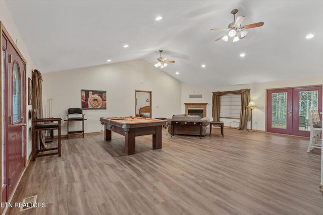 9440 Morgan Co Hwy, Sunbright, TN 37872