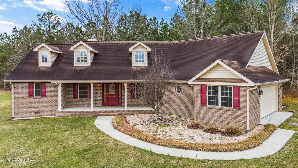 9440 Morgan Co Hwy, Sunbright, TN 37872