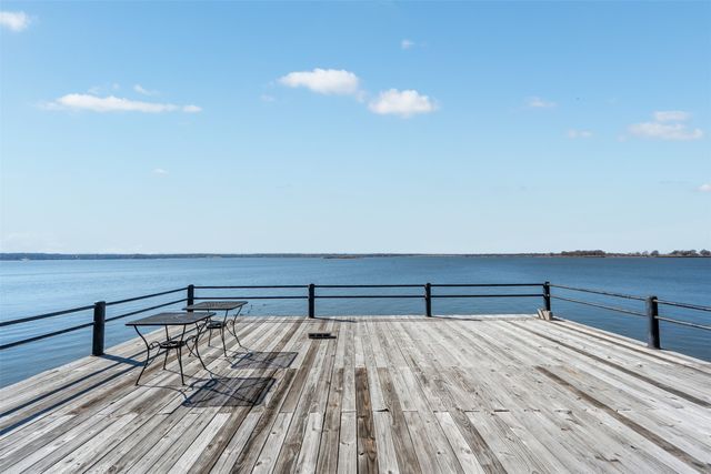 176 Ocean, Gun Barrel City, TX 75156