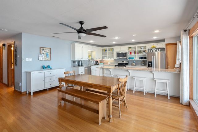 176 Ocean, Gun Barrel City, TX 75156