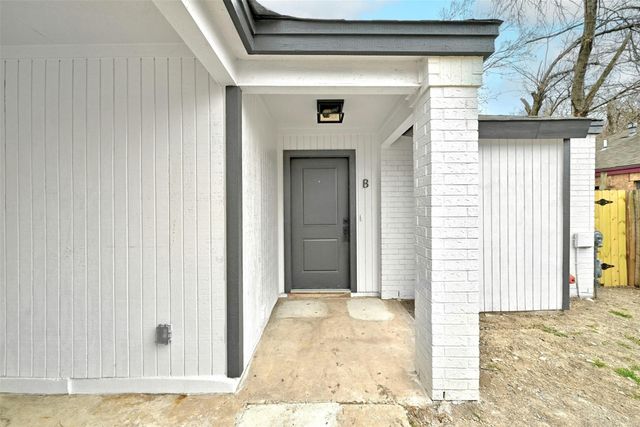9803 Aberdeen WAY B, Austin, TX 78753