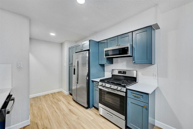 9803 Aberdeen WAY B, Austin, TX 78753