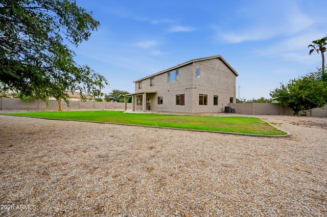 1775 E WASHINGTON Court, Gilbert, AZ 85234